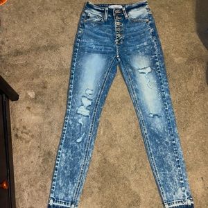 Kancan high rise size 25 ripped Jeans